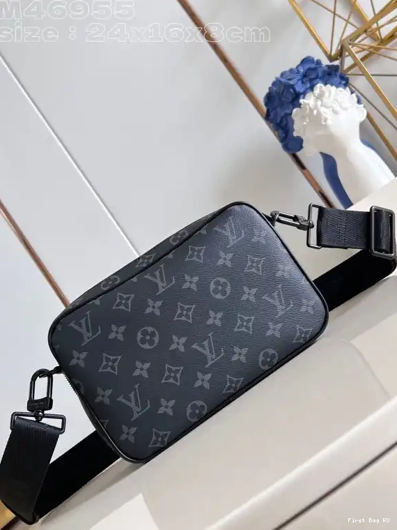 First bag VUITTON LOUIS cm Alpha-24*16*8 Nano 0507